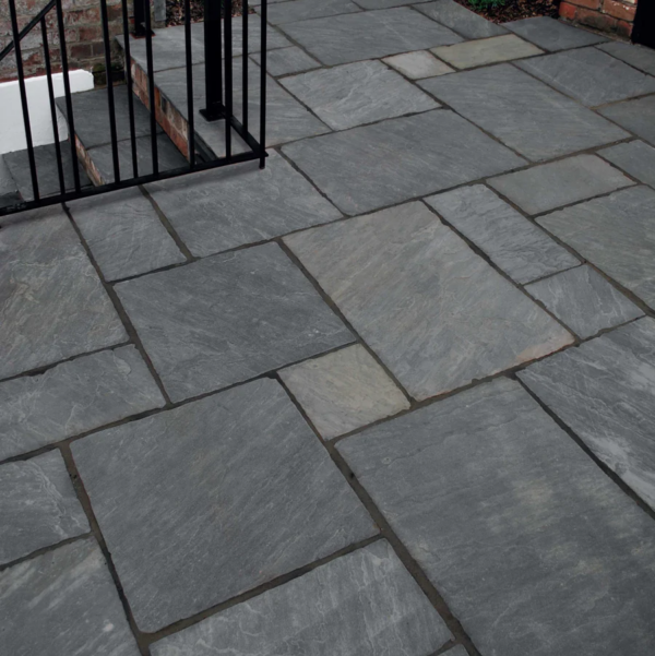 aged-sandstone-lifestyle