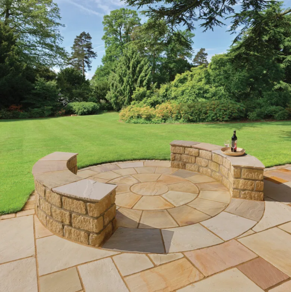 pavestone-buff-circle