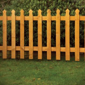 Grange Tulip Palisade Fence PALTUL3 Lifestyle Image