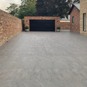 Pietra Serena Lifestyle02