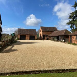 cotswold gravel lifestyle 01